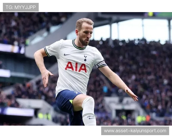 凯恩横敲制造边路连接点,热刺攻势再度上扬 凯恩横敲制造边路连接点,热刺攻势再度上扬