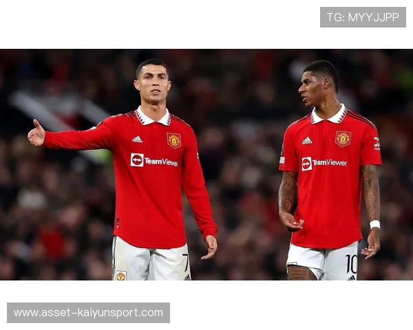 拉什福德点球主罚稳稳命中