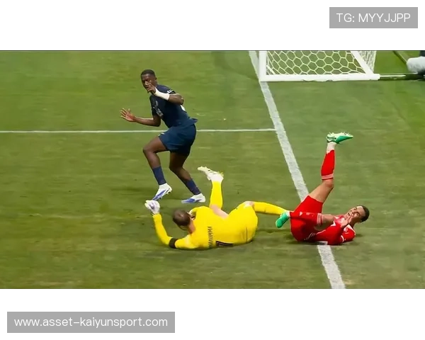 欧冠夜的戏剧性注定成为球迷谈资与回忆